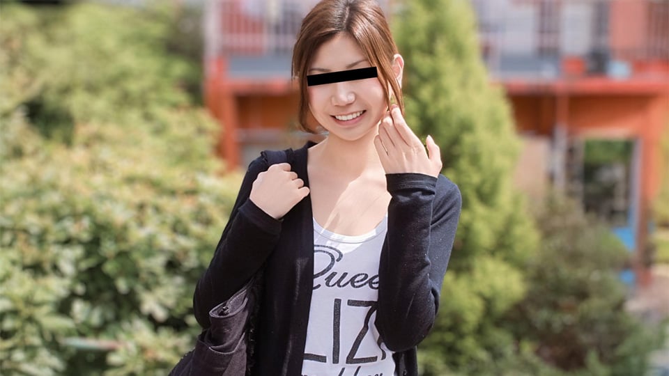 10-032626-01 Tried to find a girl to hook up with, wandering around the city